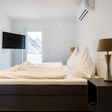 Zimmerei 5, Zentrale Lage, Obergeschoss Mit Balkon Apartment *