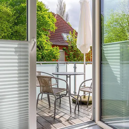 Zimmerei 5, Zentrale Lage, Obergeschoss Mit Balkon